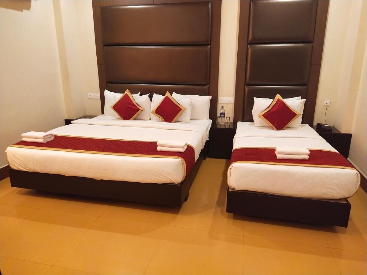 Hotel Pioneer Paradise Nagercoil Bagian luar foto