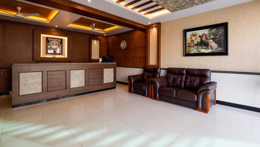 Hotel Pioneer Paradise Nagercoil Bagian luar foto